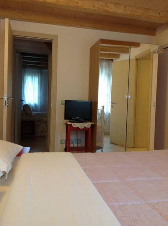 B&B La Pitagora Comacchio Δωμάτιο φωτογραφία