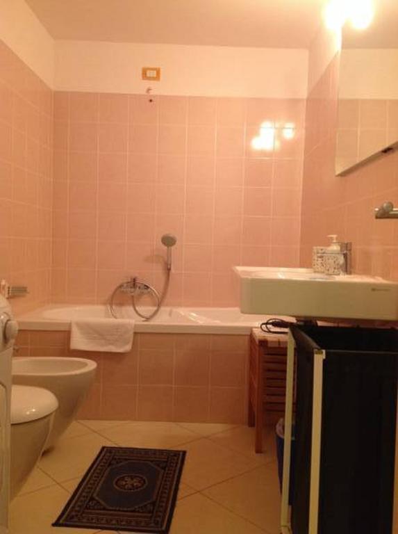 B&B La Pitagora Comacchio Δωμάτιο φωτογραφία